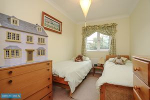 Bedroom- click for photo gallery